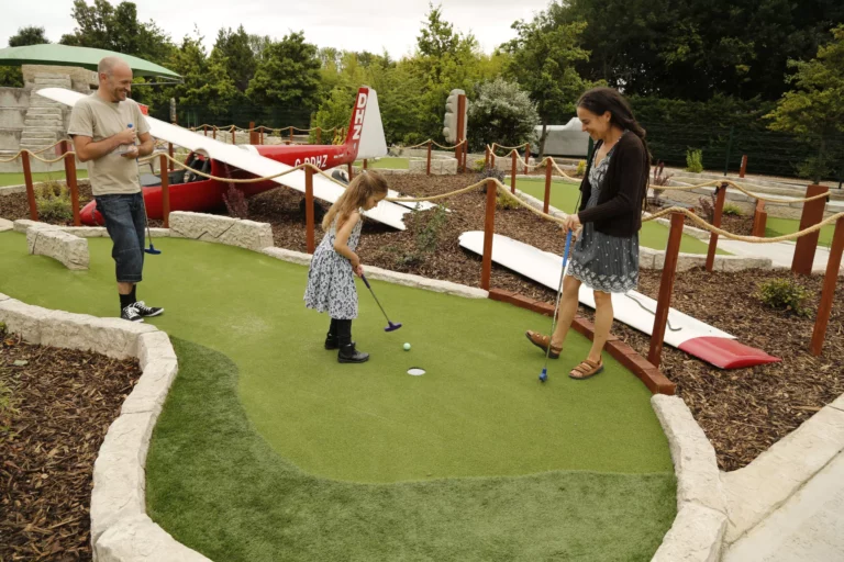 3-aztec-adventure-golf-scaled