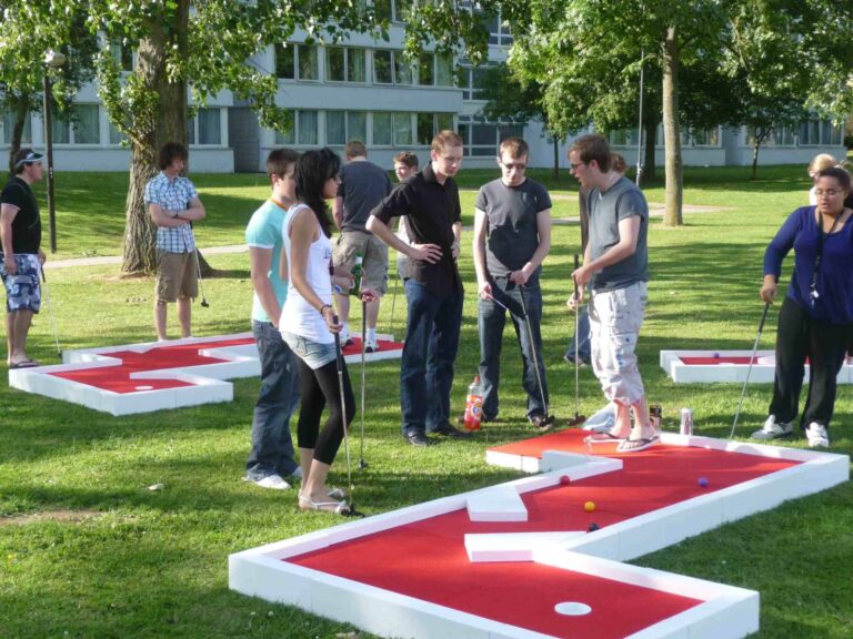 Contemporary-Warwick-University-Men-and-Women-2-scaled