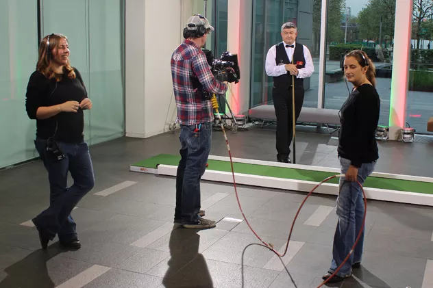 blog-a-parrott-that-was-sick-as-one-03-68f32177089cf