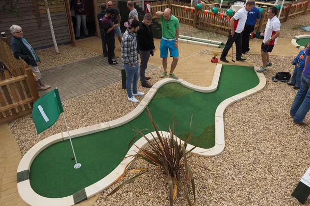 hole-1-68f251e3dcd58