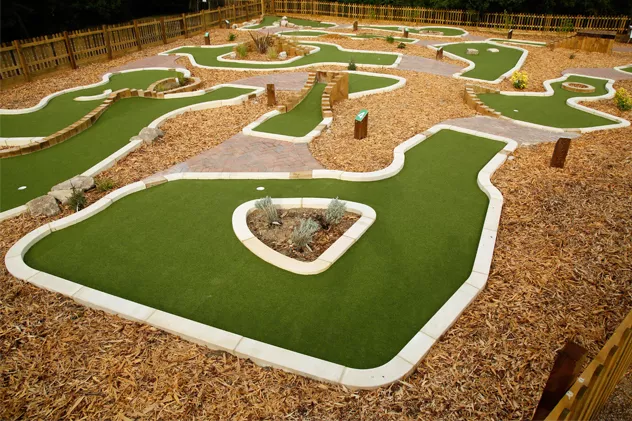 the-layout-68f2583d2e697