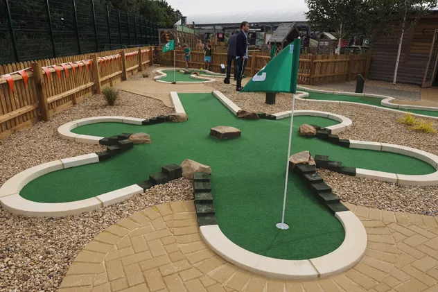 the-signature-hole-3-68f251e530e0f